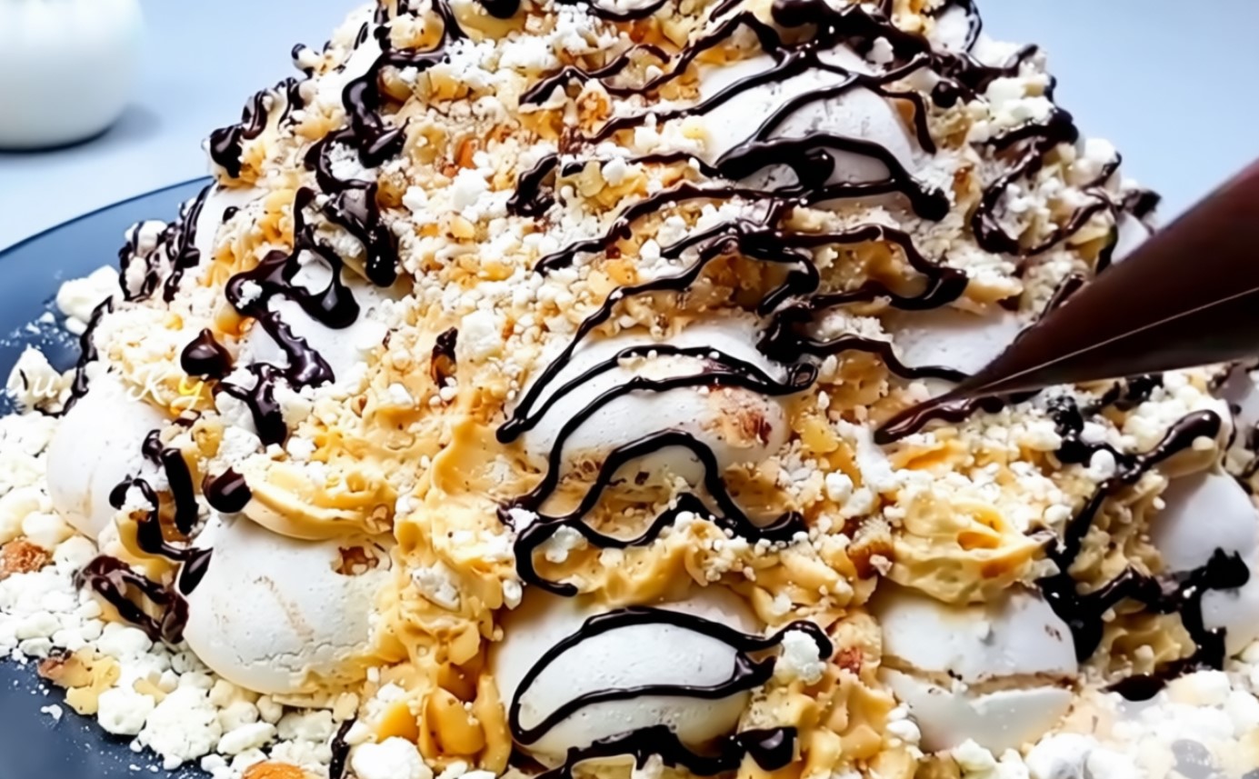 „Grafų griuvėsiai” – pats skaniausias ir šventiškiausias tortas. Receptas be miltų!