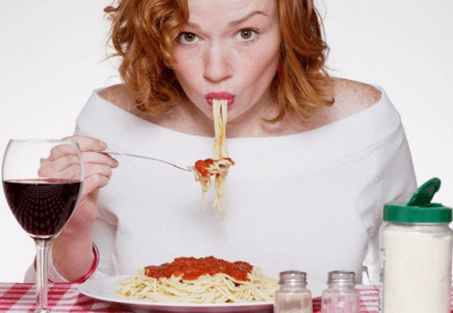 Mitybos specialistai atskleidė nuolatinio bado atsiradimo riziką ir priežastis