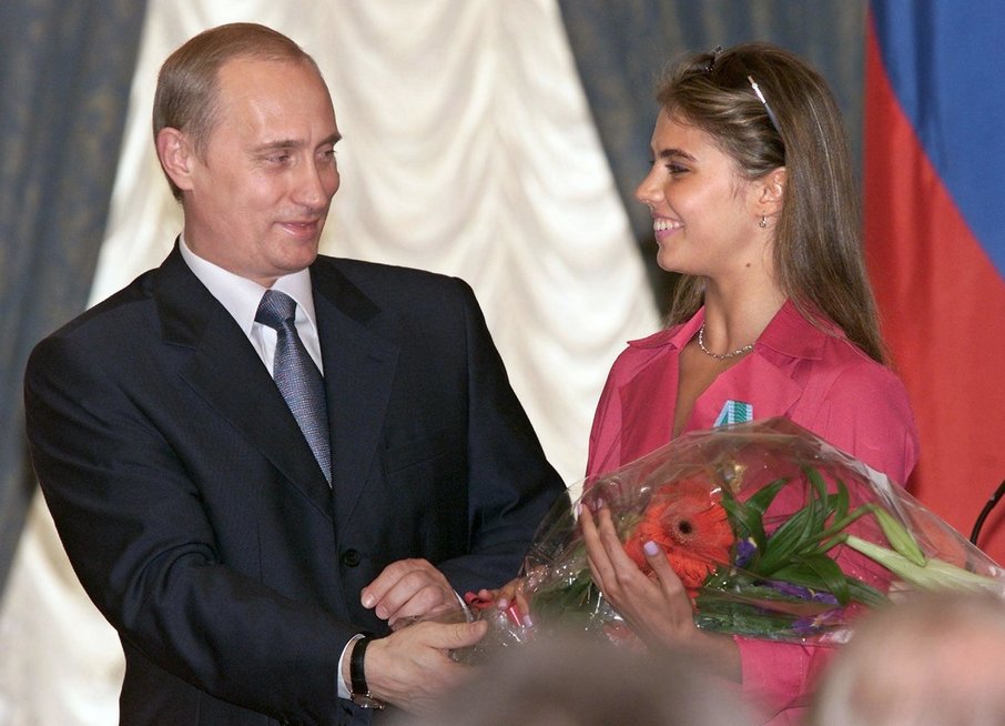 Alina Kabajeva pasirodė viešumoje (nuotr. Telegram)