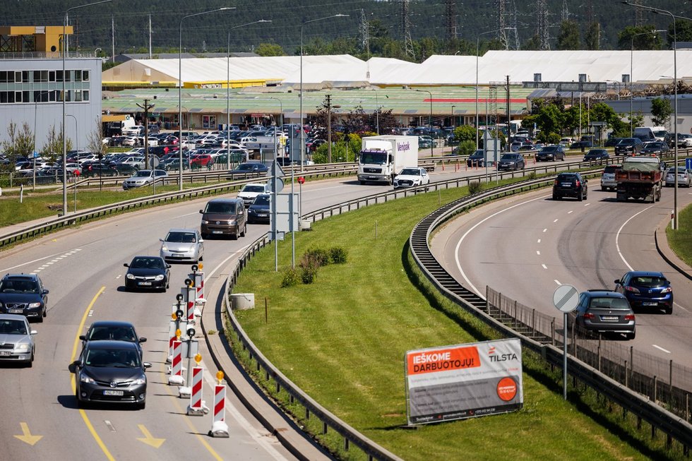 Transportas, eismas (Greta Skaraitienė/ BNS nuotr.)