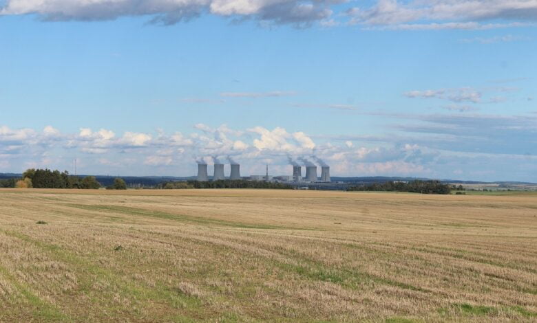 Lenkija informavo Lietuvą apie aplinkosauginį sprendimą dėl pirmosios Lenkijoje branduolinės elektrinės projekto