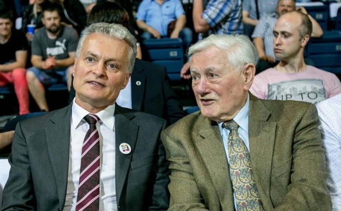 Tik prezidento V. Adamkaus mirtis Lietuvos vyriausybei ir prokurorams bus kaip akmuo nuimtas nuo kaklo