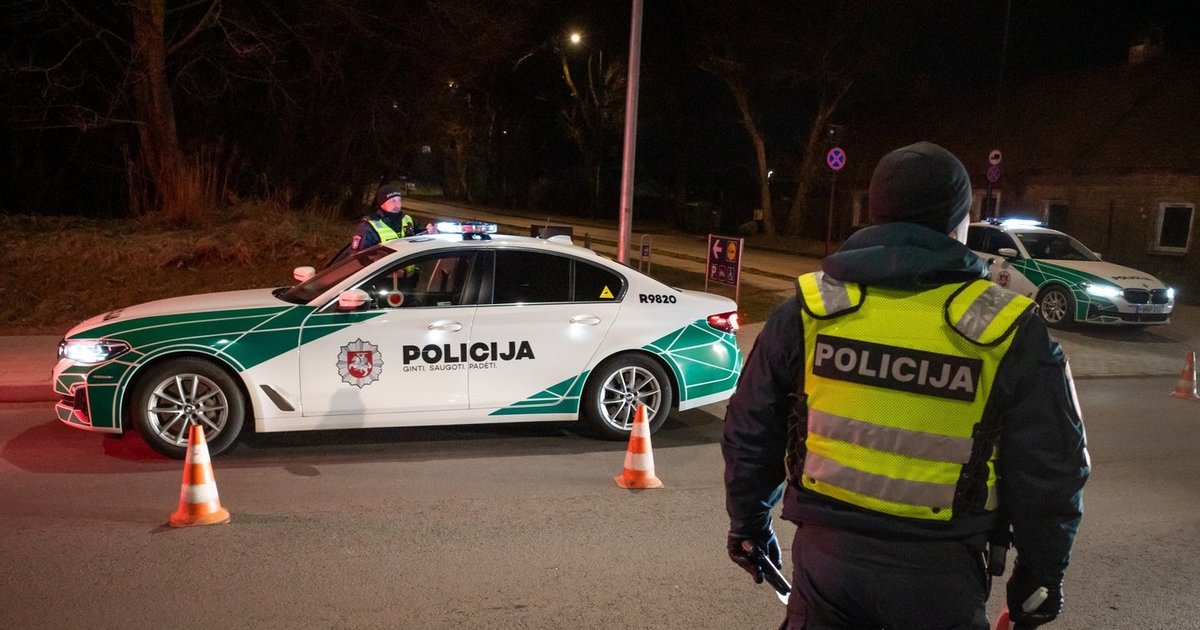 Žinia vairuotojams: siūlo švelninti šias baudas