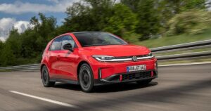 Milžiniškas pelnas ir protu nesuvokiamas žioplumas: buvusiems „Volkswagen“ darbuotojams gresia 25 metai už grotų