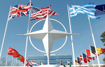 NATO pristatė žingsnis po žingsnio planą Rusijos agresijos atveju Baltijos regione