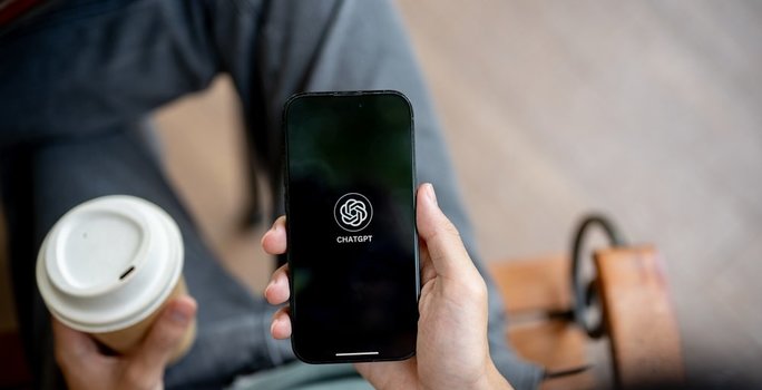 „OpenAI“ agentas be leidimo įsibrovė į vyriausybės sistemas: Australijos premjeras neslepia susirūpinimo