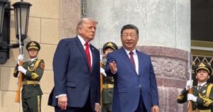 Xi Jinpingas nustebino pareiškimu apie JAV: užsiminė ir apie garsųjį Trumpo šūkį