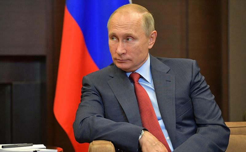 Putinas prispaustas prie sienos: kas įvyko?